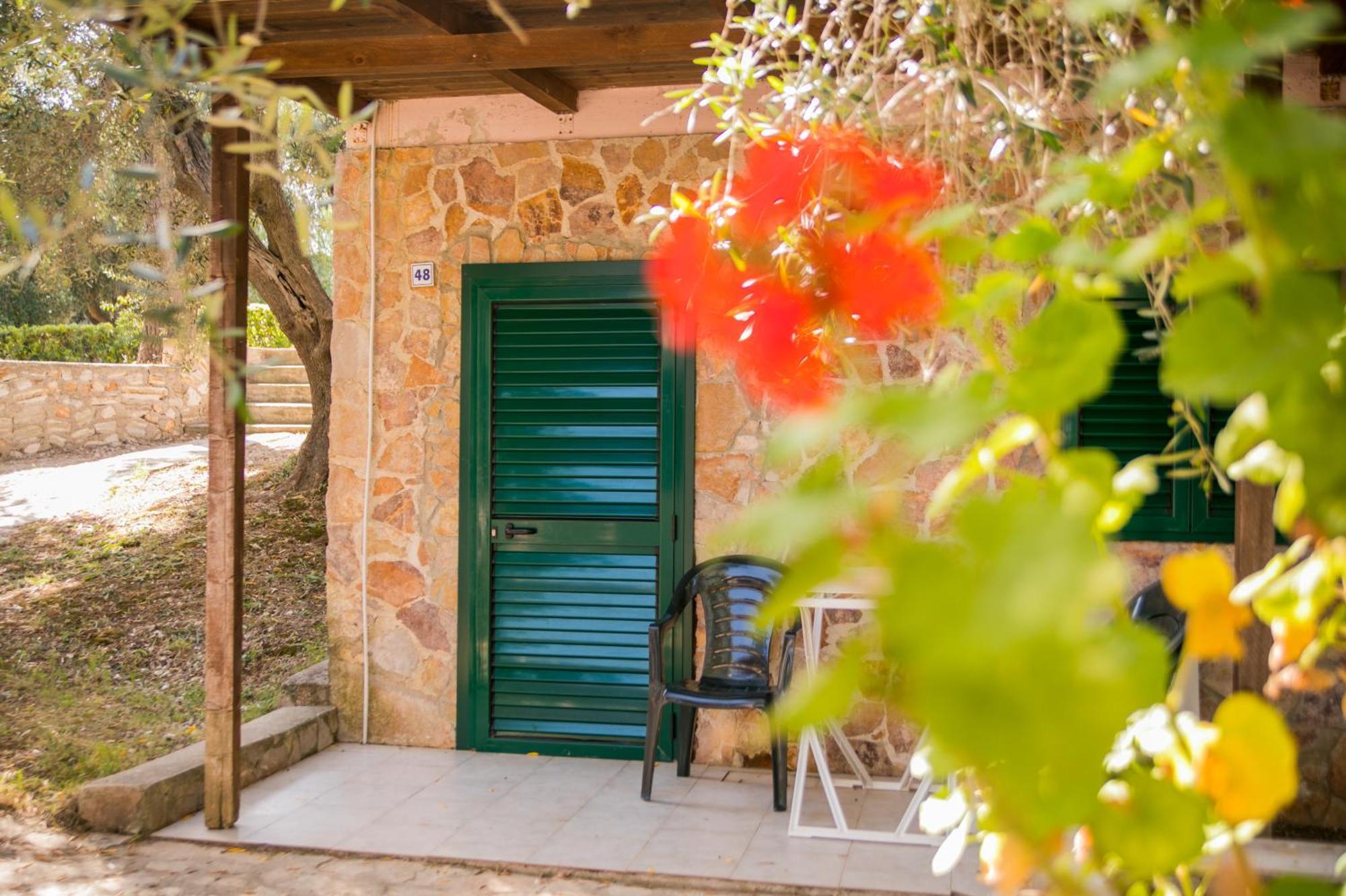 Villaggio Uliveto Rodi Garganico Esterno foto