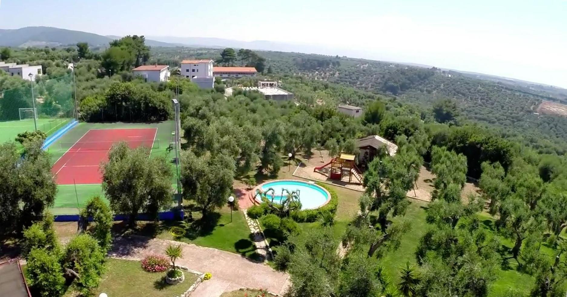 Villaggio Uliveto Rodi Garganico Esterno foto