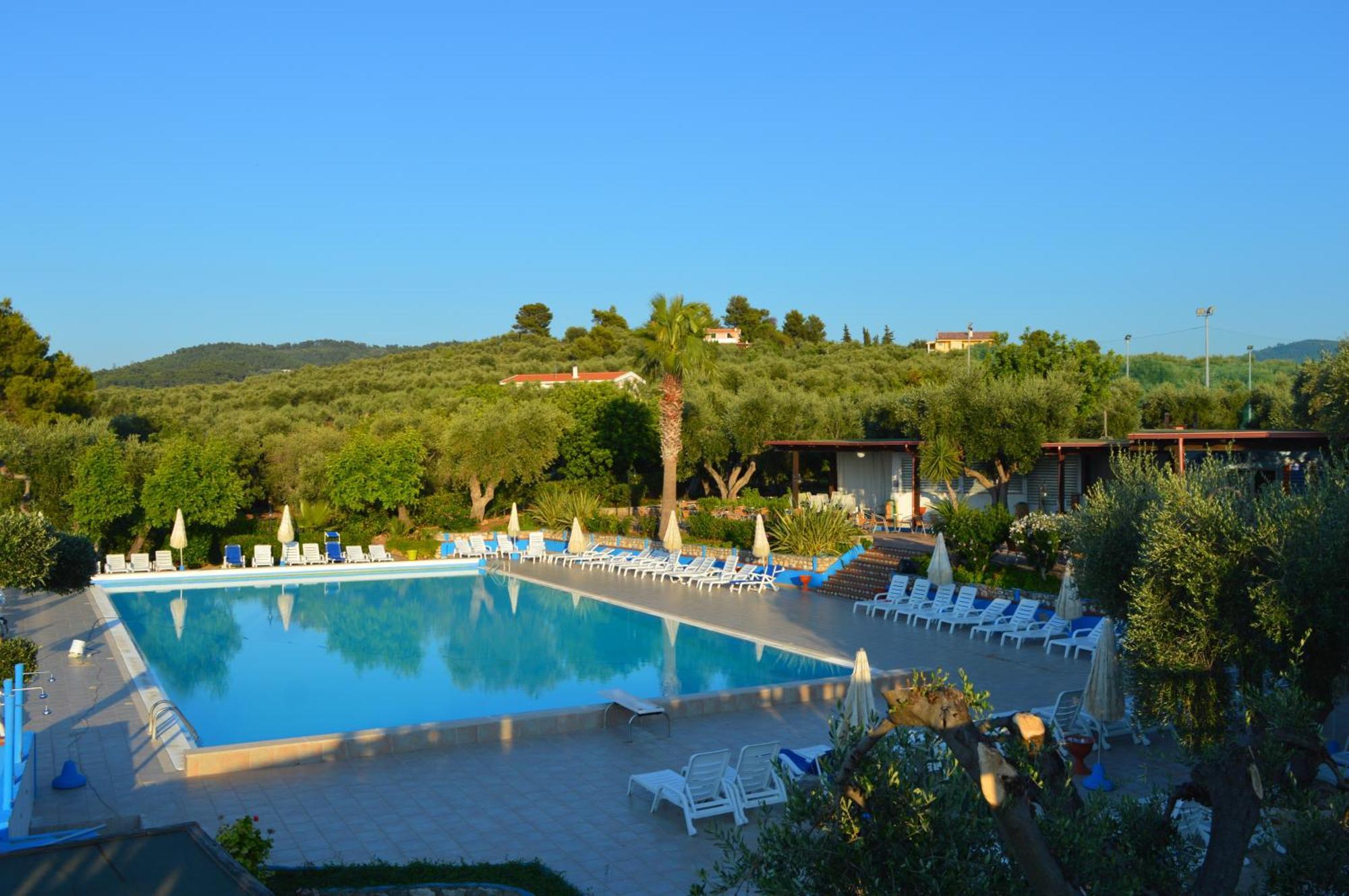 Villaggio Uliveto Rodi Garganico Esterno foto